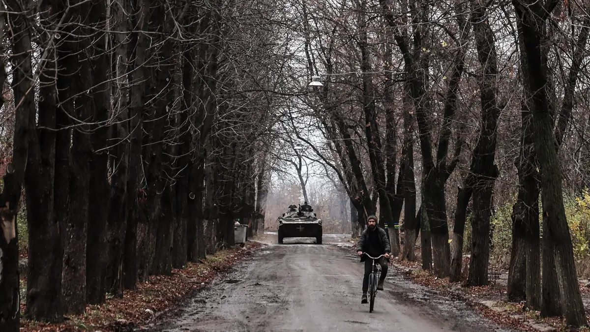 Russia aiming to capture Chasiv Yar by 9 May, Ukraine's military chief says