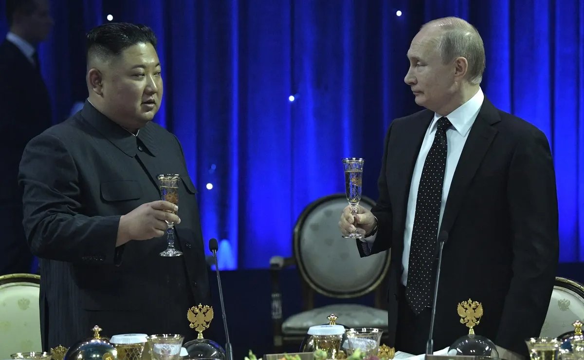 A dinner during Kim Jong Un’s official visit to Russia in April 2019. Photo: the Kremlin press service