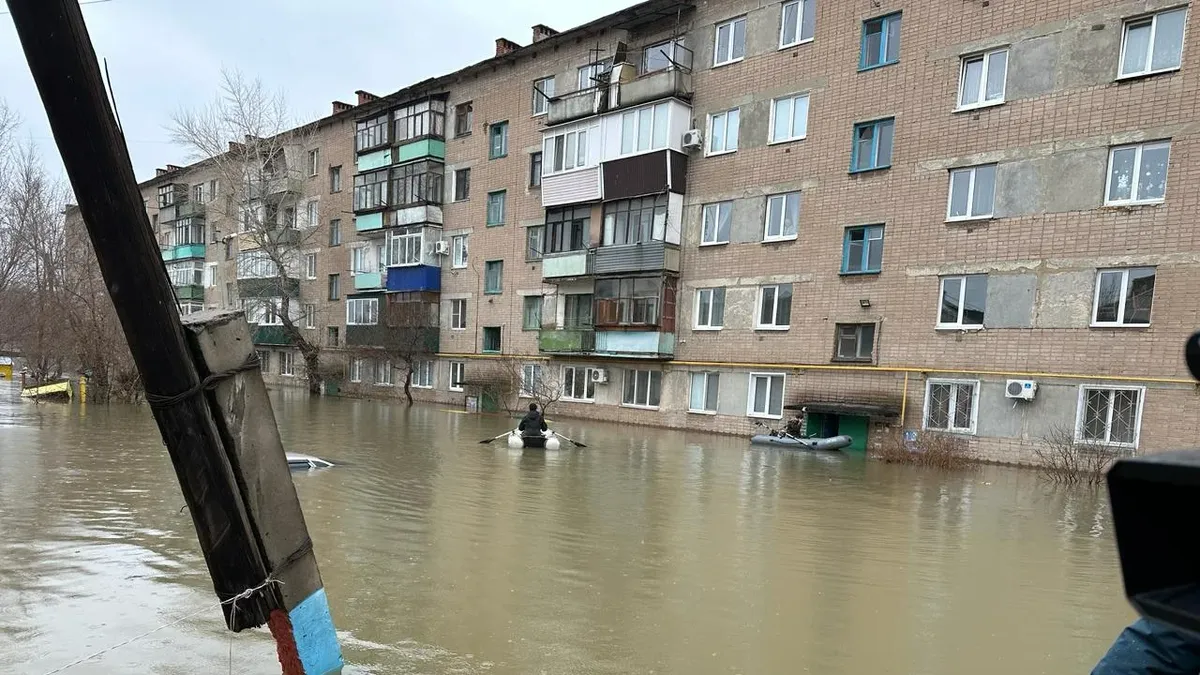 «Важные истории»: прорвавшуюся дамбу в Оренбуржье строила компания, связанная с экс-губернатором региона